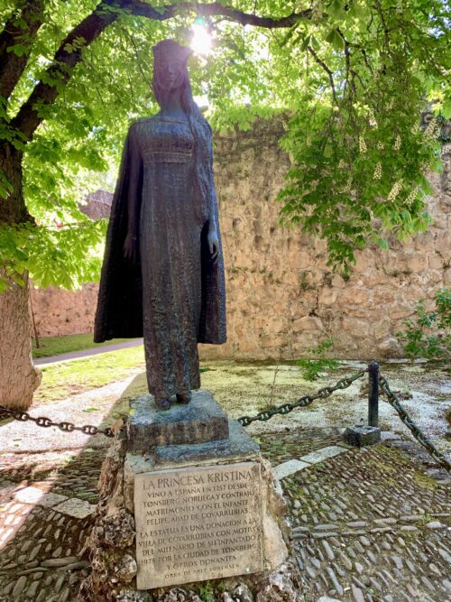 Statue av prinsesse Kristina i Covarrubias